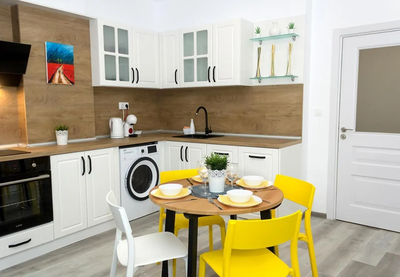 Casa Del Sol ~ Beautiful 2Bd Flat In The Centre Apartment Varna